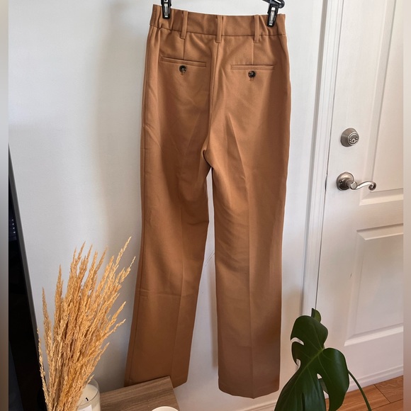 Aritzia Wilfred Pants - Picture 4 of 14